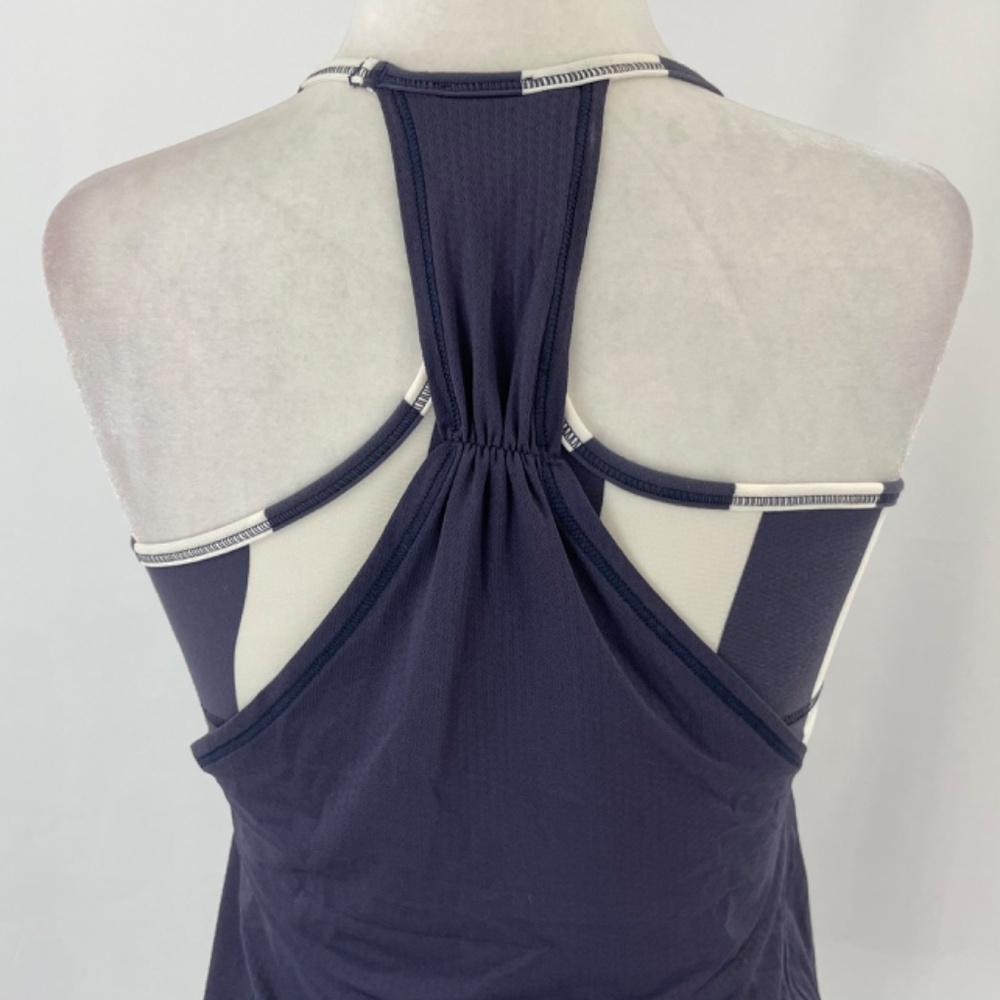 Lululemon No Limits Sports Bra Layer Loose Fit Tank Top Cadet Blue Stripe Size 4 - Picture 12 of 16